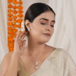 Stunning kundan layer gold plated pendant set